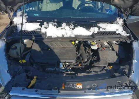 2017 Ford Escape Se z USA, uszkodzony, nr VIN 1FMCU9GD2HUB05721